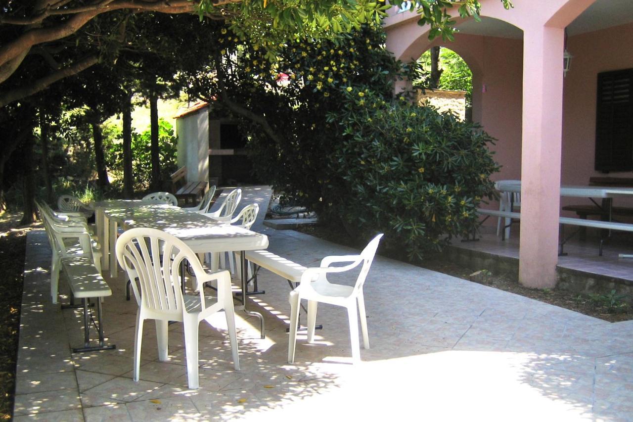 Family Friendly Seaside Apartments Vlasici, Pag - 4319 Экстерьер фото