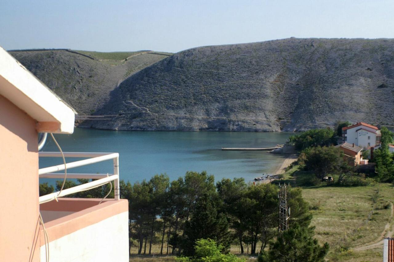 Family Friendly Seaside Apartments Vlasici, Pag - 4319 Экстерьер фото