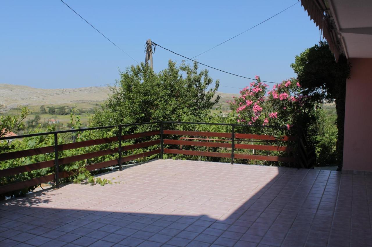 Family Friendly Seaside Apartments Vlasici, Pag - 4319 Экстерьер фото